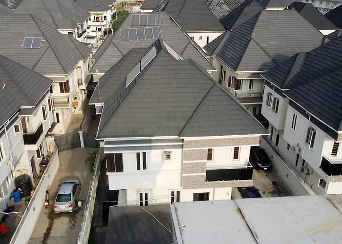 Impeccable 4-Bed House In Lagos Nigeria