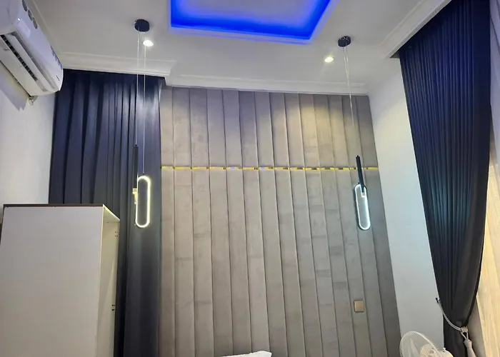Serene Oasis In Lagos - Private Pool Relaxing Ambiance