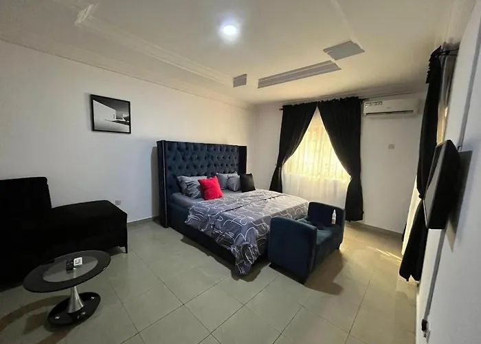 Luxe Lagos Retreat With 3 Bedrooms